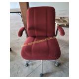 Red Cloth Rolling Office Chair
