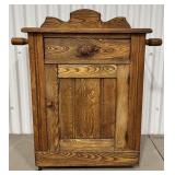 Washstand With Towel Bars