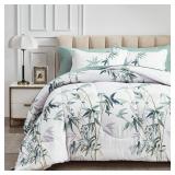 New $96-- 7 Pieces Bed Queen Set