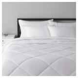 $77-- 1 Comforter Queen 86 x 92' White