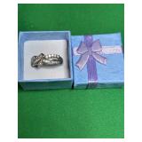 H22 Womenï¿½s antique silver ring