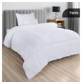 USED $41 (Twin) Utopia All Season Duvet Insert