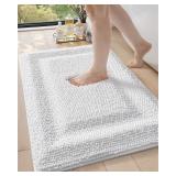 NEW $40 (20x32) White Bath Mat