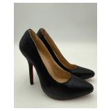 $950 Christian Louboutin Black Heels