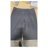 Jones Studio Ladies Size 10 Dress Pants