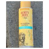 16 fl oz Burts Bees Itch Soothing Shampoo