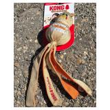 Kong Wubba Squeak Toy XL