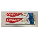 SEALED (170mL ea) 2pk Colgate Whitening Toothpaste