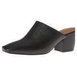 Used $50 (Size 9 women s) Amazon Essentials...