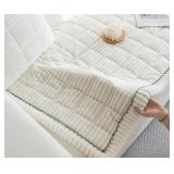 NEW $70 Fuzzy Pet Couch Cover, Washable