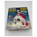 Snoopy Sno-Cone Machine (Like New)