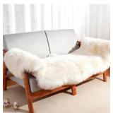 NEW $119 (2'x6') Fluffy Sheepskin Rug