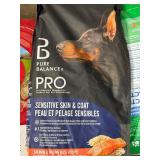 7 kg Pure Balance Sensitive Skin & Coat