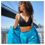 New $55 Maidenform  Lightly Lined Convertible...