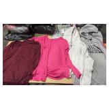USED 5pc (XL) Long Sleeve Shirt/Sweater Bundle