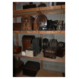 ANTIQUE RADIOS