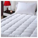EASELAND Queen Size Mattress Pad Pillow Cover Quil