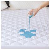 Quilted California King Mattress Protector - Water
