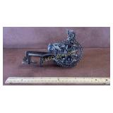 Antique Sinclair Scot Co. Cast Iron Apple