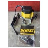 New DeWalt 3HP Heavy Duty Electric  Plunge Router