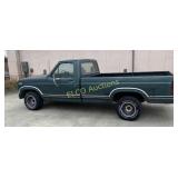 1983 Ford F100 XLT Classic, Inline 6, 4SP Manual,