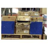 (21) Boxes, Vinylasa, laminate flooring,  times