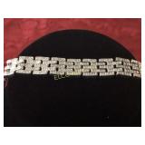 Diamond tennis bracelet