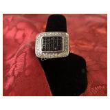 Black & White Topaz estate ring. Sterling Silver