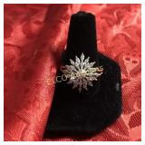 Diamond cluster ring, 10K Gold