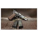 Browning Hi-Power 9mm, mfg in Belgium, 2 magazines