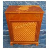 Vintage Sears & Roebuck Silvertone Console