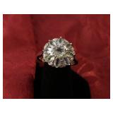 2.88 ct. Aquamarine dinner ring