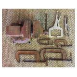 Large table vise w/(4) C clamps