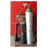 Torch set w/gauges, hose, torch, bottles & dolly