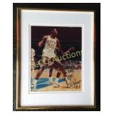 Autograph of NBA Spur
