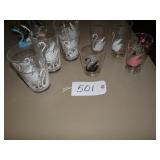 Assorted swan tumblers