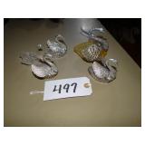 Assorted plastic swan containers w/ moveable wings
