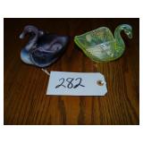 Purple Imperial slag glass swan and Fenton swan di