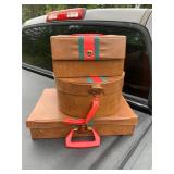 3- Children s traveling luggage cases see pictures