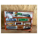 1970s tyco electric model railroad set HO scale