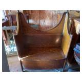 Traditional Hall Bench With Storage