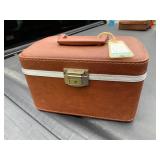 Vintage Samsonite lockable makeup tote