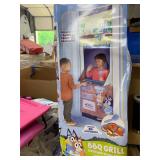 Bluey barbecue grill doorway play set