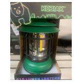 Kodiak Lantern, RED NOT GREEN