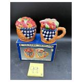 Country Design, sugar and creamer set