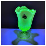 Vtg Fenton Uranium Vaseline Opalescent Glass Vase