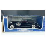 ANSON Classics 1/18 Scale 1934 Packard Die-Cast