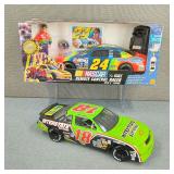 NASCAR 1/18 Remote Control Car Plus
