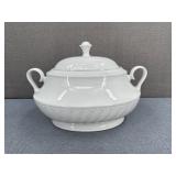VTG-Porcelain 'Jaeger-Bavaria Germany' Soup Tureen