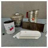 VTG Lifetime 5 Knife Rack Sifters & More